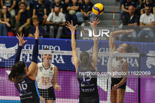 Caterina Bosetti of VakifBank Spor Kulubu is in action during the International Trophy ''Una squadra per un sorriso,'' Final 1st-2nd place m...