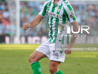 Iker Losada of Real Betis controls the ball during the La Liga EA Sports match between Real Betis and RCD Espanyol at Benito Villamarin in S...