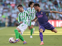 Giovani Lo Celso of Real Betis controls the ball during the La Liga EA Sports match between Real Betis and RCD Espanyol at Benito Villamarin...