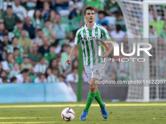 Diego Llorente of Real Betis passes the ball during the La Liga EA Sports match between Real Betis and RCD Espanyol at Benito Villamarin in...