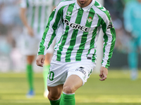 Giovani Lo Celso of Real Betis controls the ball during the La Liga EA Sports match between Real Betis and RCD Espanyol at Benito Villamarin...