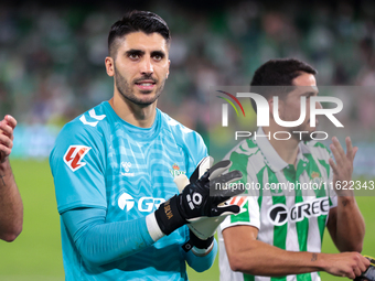 Rui Silva of Real Betis shows appreciation to fans during the La Liga EA Sports match between Real Betis and RCD Espanyol at Benito Villamar...