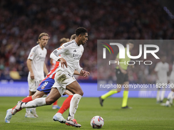 Jude Bellingham of Real Madrid is in action during the La Liga 2024/25 match between Atletico de Madrid and Real Madrid at Civitas Metropoli...