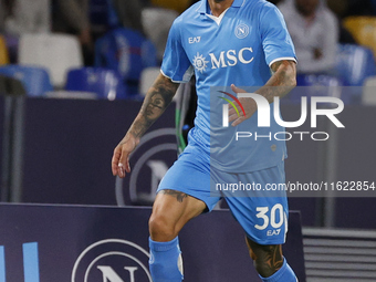 Pasquale Mazzocchi of Napoli controls the ball during the Serie A soccer match between SSC Napoli and Monza at Stadio Maradona in Naples, It...