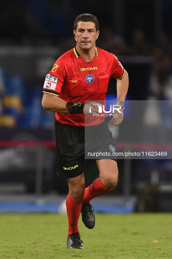 Referee Gianluca Manganiello during the Serie A match between SSC Napoli and AC Monza at Stadio Diego Armando Maradona Naples Italy on 29 Se...