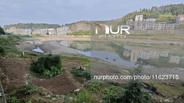 The bare scenery of the Qingshui River beach during the dry season in Jinping, Guizhou, China, on September 30, 2024. 