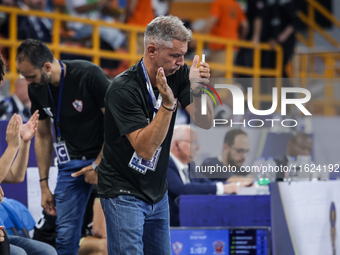 Coach Fernando Barbeito of Zamalek during the IHF Men's Handball Club World Championship 2024 preliminary round match between Veszprem HC an...