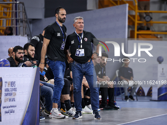 Coach Fernando Barbeito of Zamalek during the IHF Men's Handball Club World Championship 2024 preliminary round match between Veszprem HC an...