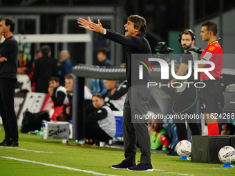 The head coach Antonio Conte (SSC Napoli) during the Italian championship Serie A football match between SSC Napoli and AC Monza in Naples,...