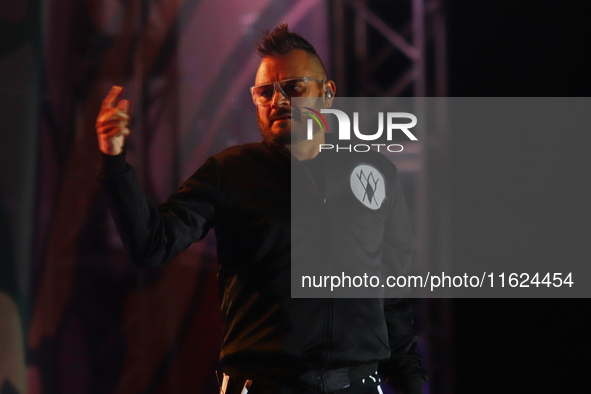 Arturo Ruelas, known as ''Pinocho,'' vocalist of the Los Estramboticos band, performs during the ''Hasta Siempre Presidente Fest'' at the Mo...