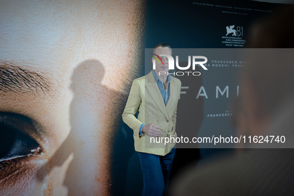 Actor Maurizio Lombardi attends the ''Familia'' photocall at Cinema Adriano in Rome, Italy, on September 30, 2024. 