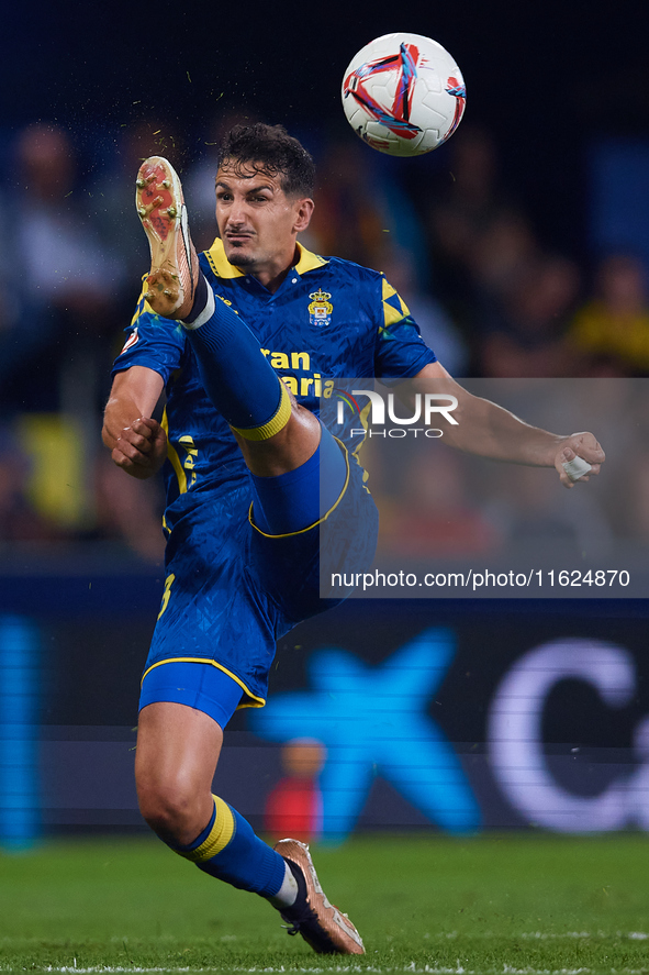 Alex Munoz of UD Las Palmas is in action during the LaLiga EA Sports match between Villarreal CF and UD Las Palmas at Estadio de la Ceramica...