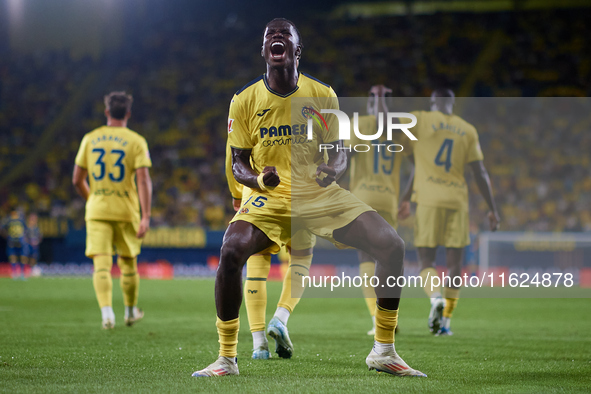 Thierno Barry of Villarreal CF celebrates after scoring the team's second goal during the LaLiga EA Sports match between Villarreal CF and U...