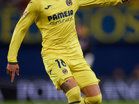 Alex Baena of Villarreal CF is in action during the LaLiga EA Sports match between Villarreal CF and UD Las Palmas at Estadio de la Ceramica...