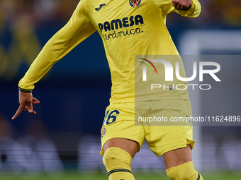 Alex Baena of Villarreal CF is in action during the LaLiga EA Sports match between Villarreal CF and UD Las Palmas at Estadio de la Ceramica...