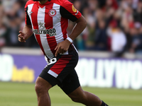 Bryan Mbeumo of Brentford scores the opening goal during the Premier League match between Brentford and West Ham United at the Gtech Communi...