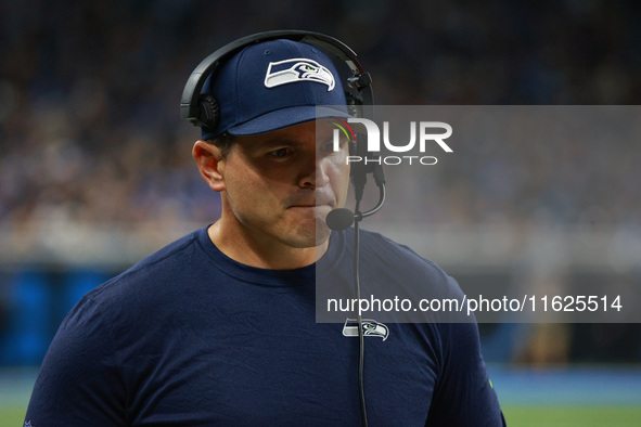 DETROIT,MICHIGAN-September 30: Seattle Seahawks head coach Mike Macdonald is seen during the second half of an NFL football game between the...