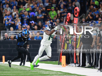 DETROIT,MICHIGAN-September 30: Seattle Seahawks wide receiver DK Metcalf (14) catches a pass during the first half of an NFL football game b...