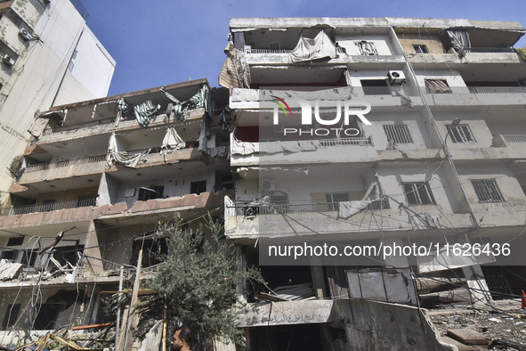 The destruction at the site of an overnight Israeli airstrike on the Laylaki, Harat Hreik, and Sant Tares neighborhoods in Beirut's southern...