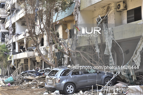 The destruction at the site of an overnight Israeli airstrike on the Laylaki, Harat Hreik, and Sant Tares neighborhoods in Beirut's southern...