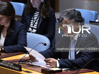 Sivanka Dhanapala, Director of the United Nations High Commissioner for Refugees Office in New York, briefs the Security Council meeting on...