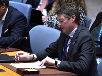 Par Liljert, Director of the International Organization for Migration Office to the United Nations, briefs the Security Council meeting on m...