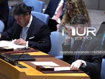 Par Liljert, Director of the International Organization for Migration Office to the United Nations, briefs the Security Council meeting on m...