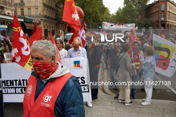 Between 3,000 and 5,000 protesters march in Toulouse, France, on October 1, 2024, called by the FSU, the CGT, and the SUD unions to protest...