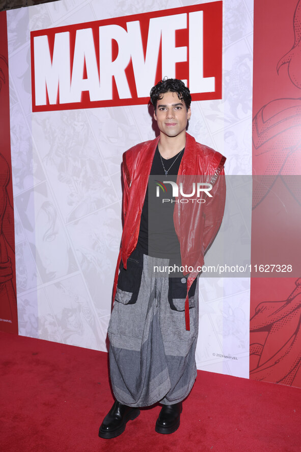 Eduardo Brito attends the Marvel 85 red carpet of the Fashion Forward at Fronton Bucarelli in Mexico City, Mexico, on September 30, 2024. 