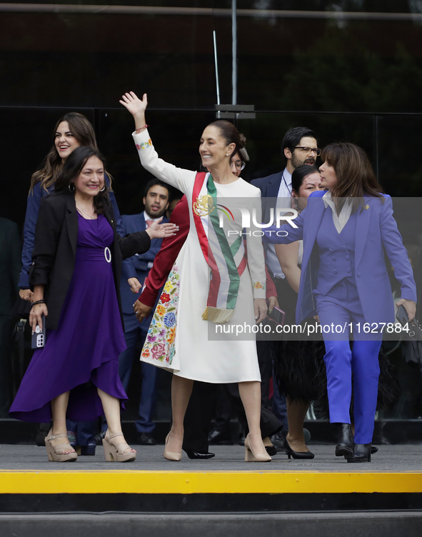 Claudia Sheinbaum, president of Mexico, greets supporters in Mexico City, Mexico, on October 1, 2024, at the Chamber of Deputies after recei...