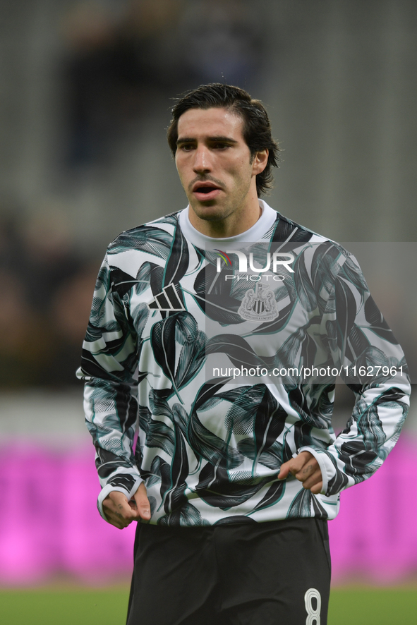 Newcastle United's Sandro Tonali during the Carabao Cup Third Round match between Newcastle United and AFC Wimbledon at St. James's Park in...