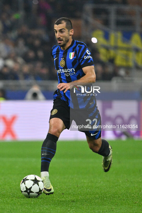 Henrikh Mkhitaryan of F.C. Inter is in action during the UEFA Champions League 2024/25 League Phase MD2 match between F.C. Inter and F.K. Cr...