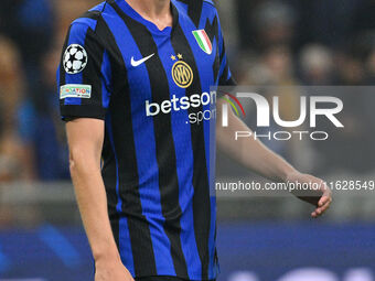 Benjamin Pavard of F.C. Inter during the UEFA Champions League 2024/25 League Phase MD2 match between F.C. Inter and F.K. Crvena Zvezda at S...