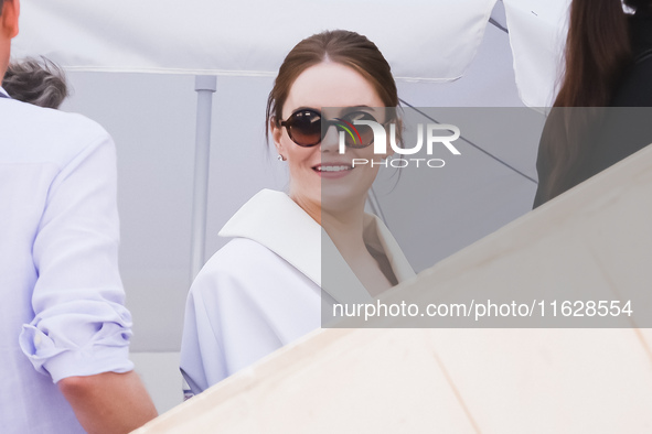 Emma Stone arrives at the photocall of Kinds of Kindness during the 77th Festival de Cannes in Cannes, France, on May 18, 2024 