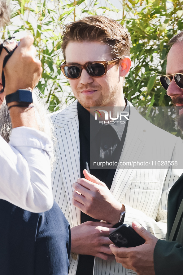 Joe Alwyn arrives at the photocall of Kinds of Kindness during the 77th Festival de Cannes in Cannes, France, on May 18, 2024 