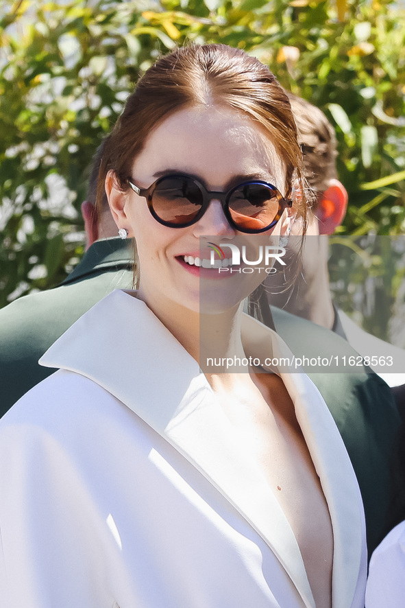 Emma Stone arrives at the photocall of Kinds of Kindness during the 77th Festival de Cannes in Cannes, France, on May 18, 2024 