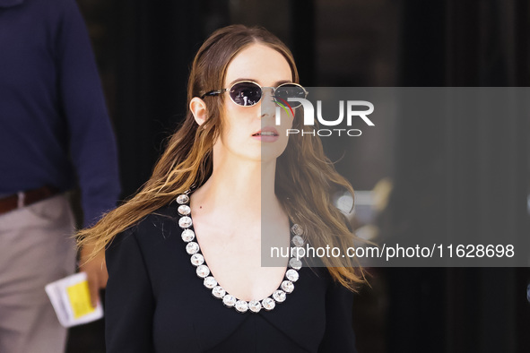 Maya Hawke is seen during the Milan Womenswear Spring/Summer 2025 in Milan, Italy, on September 19, 2024 