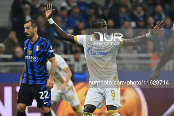 Cherif Ndiaye of FK Crvena Zvezda is in action during the UEFA Champions League 2024/25 League Phase MD2 match between F.C. Inter and F.K. C...