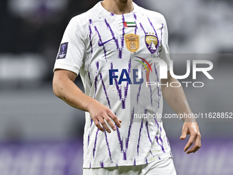 Felipe Salomoni of Al Ain FC plays during the AFC Champions League elite west football match between Qatar's Al Gharafa SC and United Arab E...