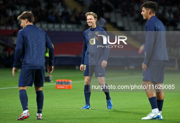 Frenkie de Jong plays during the match between FC Barcelona and BSC Young Boys in the week 2 of the League Stage of the UEFA Champions Leagu...