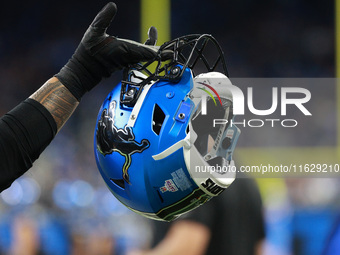 DETROIT,MICHIGAN-September 30: Detroit Lions offensive tackle Penei Sewell (58) helmet is seen during the second half of an NFL football gam...