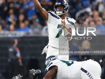 DETROIT,MICHIGAN-September 30: Seattle Seahawks quarterback Geno Smith (7) throws a pass during the first half of an NFL football game betwe...