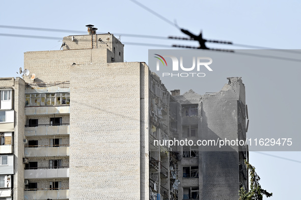 A residential high-rise damaged by Russian shelling in Zaporizhzhia, Ukraine, on October 1, 2024. NO USE RUSSIA. NO USE BELARUS. 