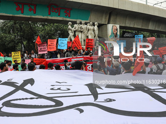 Students of the Faculty of Business Studies of Dhaka University (DU) stage a demonstration and rally against the insult of the Prophet Muham...