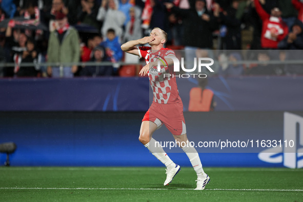 Van de Beek of Girona FC celebrates after scoring a goal during the UEFA Champions League 2024/25 League Phase MD2 match between Girona FC a...