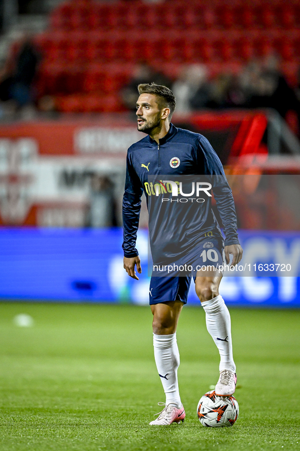 Fenerbahce forward Dusan Tadic plays during the match between Twente and Fenerbahce at the Grolsch Veste for the UEFA Europa League - League...