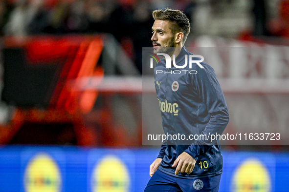 Fenerbahce forward Dusan Tadic plays during the match between Twente and Fenerbahce at the Grolsch Veste for the UEFA Europa League - League...