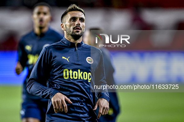 Fenerbahce forward Dusan Tadic plays during the match between Twente and Fenerbahce at the Grolsch Veste for the UEFA Europa League - League...