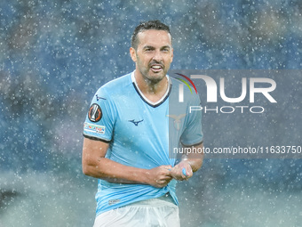 Pedro of SS Lazio wrings out his rain-soaked shirt during the UEFA Europa League 2024/25 League Phase MD2 match between SS Lazio and OGC Nic...