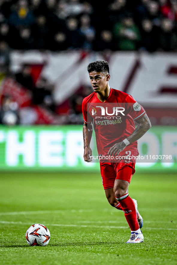 FC Twente defender Mees Hilgers plays during the match between Twente and Fenerbahce at the Grolsch Veste for the UEFA Europa League - Leagu...